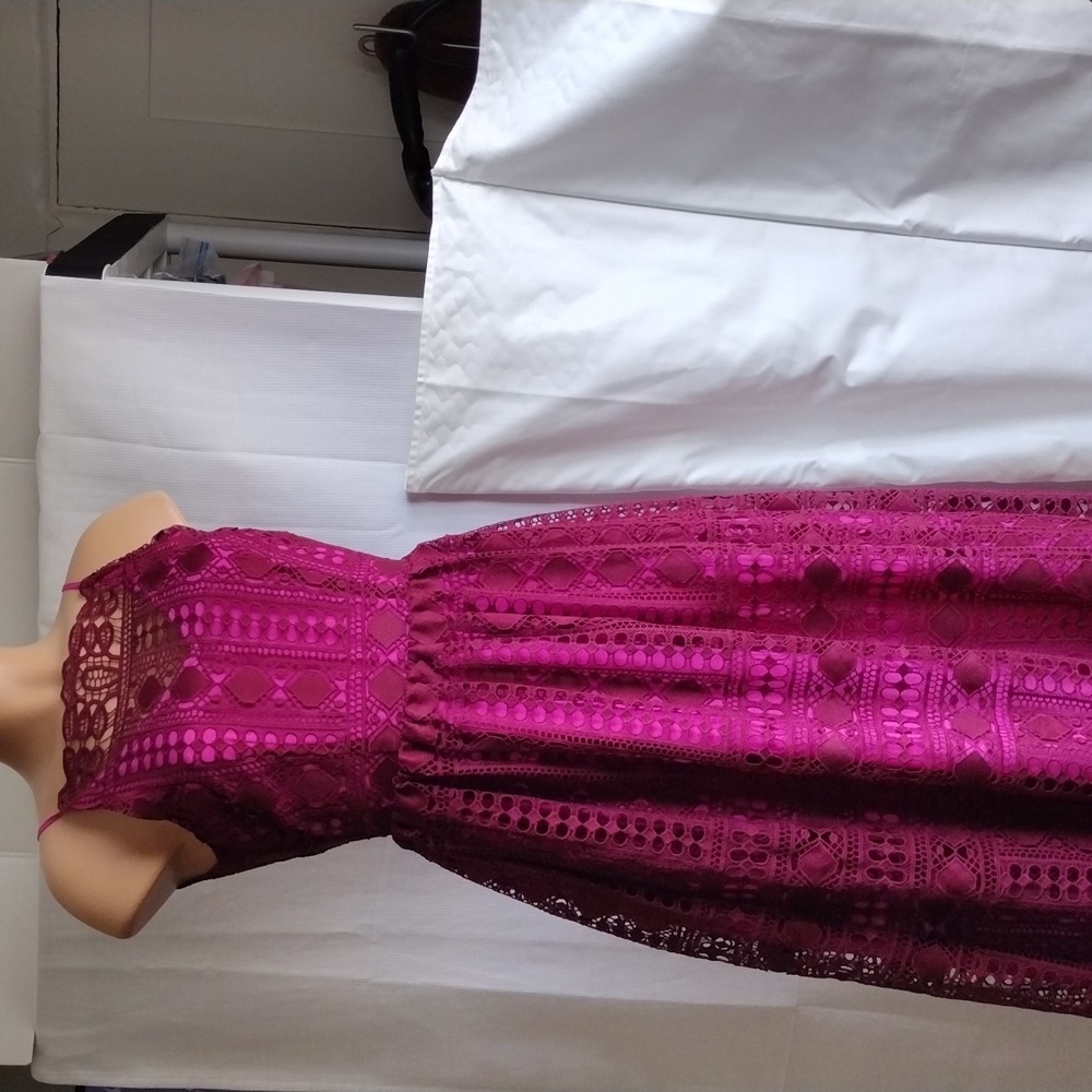 Asos lace midi  dress in burgundy size 2